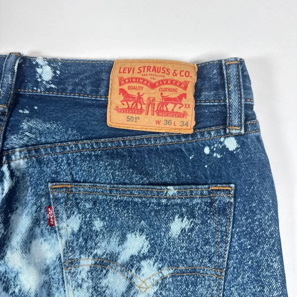 Levi's 501 Straight Leg Jeans Mens 36x34 Blue Bleach Splatter Custom Distressed